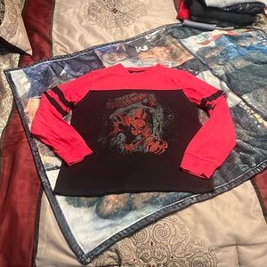 🕸️Marvel spider man shirt size medium
